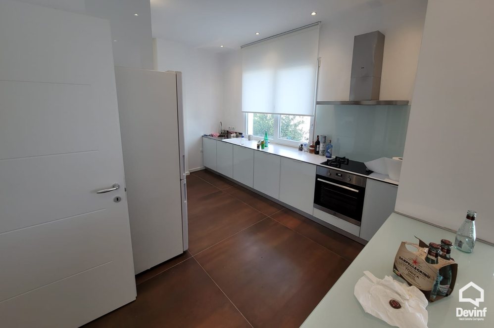 Tirane For Rent Villa 4+1+G Villa in a residential complex on the outskirts of Tirana Villa Residential Complex