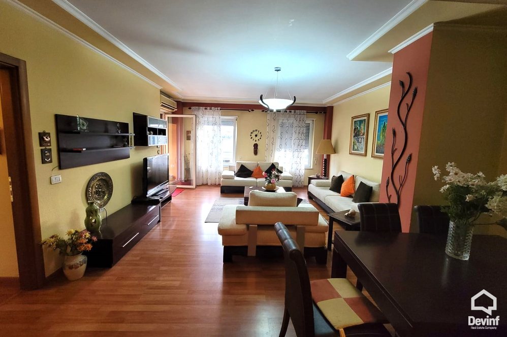 Tirane Qera Apartament 2+1+A Apartment ne zonen e Radio Televizionit Shqiptar apartament