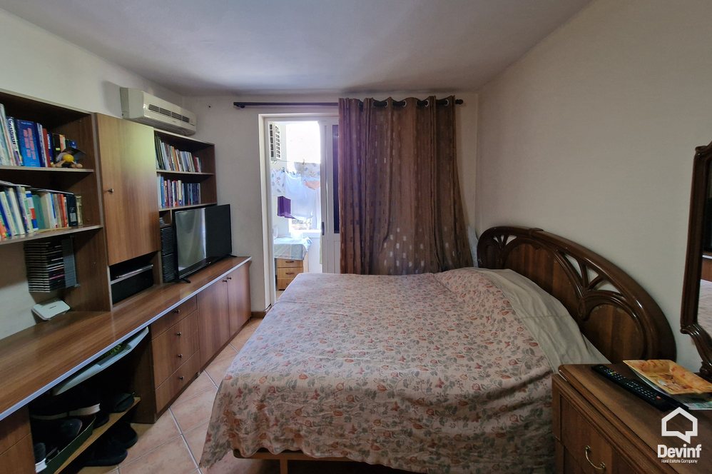 Tirane For Sale Office 3+1 Wilson Square Apartment Office qender estetike klinike dentare studio ligjore Booking/AirBnB