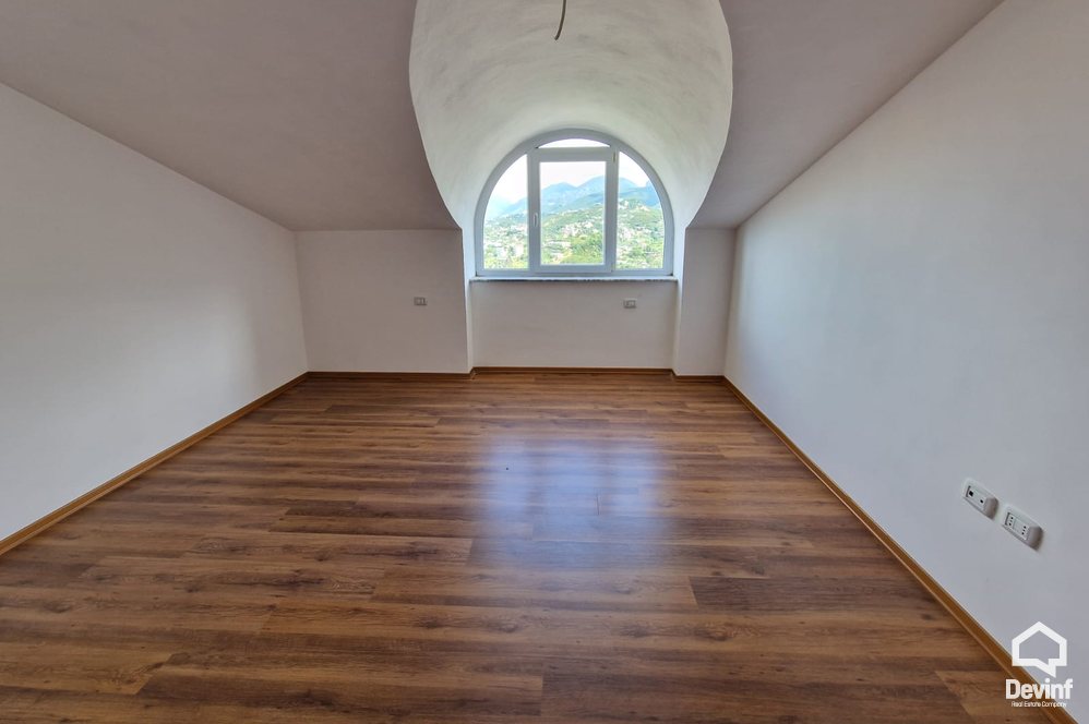 Tirane Shitje Apartament 2+1+A Unaze e Madhe, prane Liqenit te Farkes apartament kompleks rezidencial