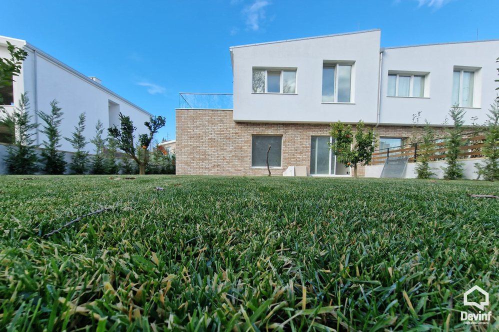 Tirane For Sale Villa  Elysium Residence, Mjull Bathore area Villa Residential Complex vile e bashkangjitur
