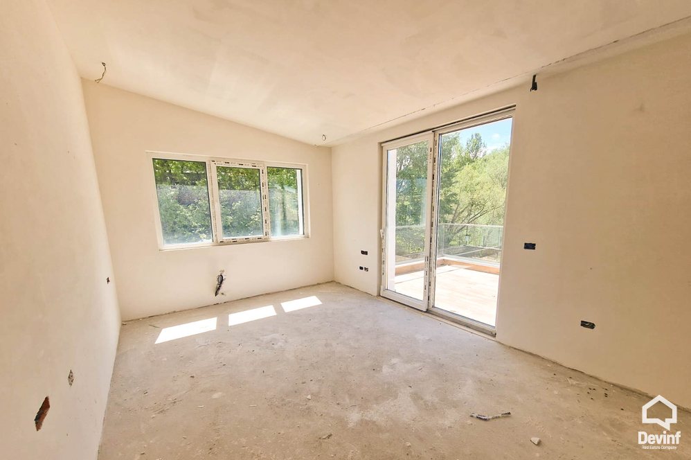 Tirane For Sale Villa  Elysium Residence, Mjull Bathore area Villa Residential Complex vile e bashkangjitur