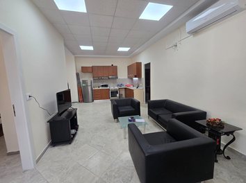 Apartament Qera Me qira apartament ne qender te Tiranes, Rruga Kavajes