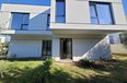 Tirane Qera Vile 3+1 Vile ne kompleks residencial qe ndodhet prane Liqenit te Tiranes vile kompleks rezidencial vile dyshe vile e bashkangjitur