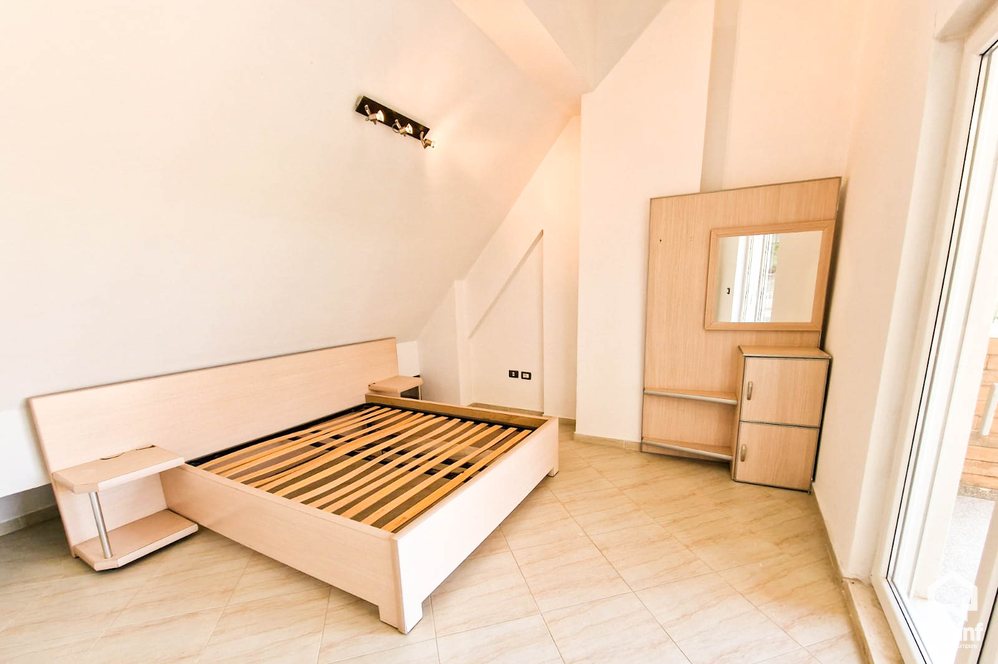 Tirane For Sale Apartment 2+1+A Hamdi Sina street, Dry Lake Apartment Residential Complex penthouse