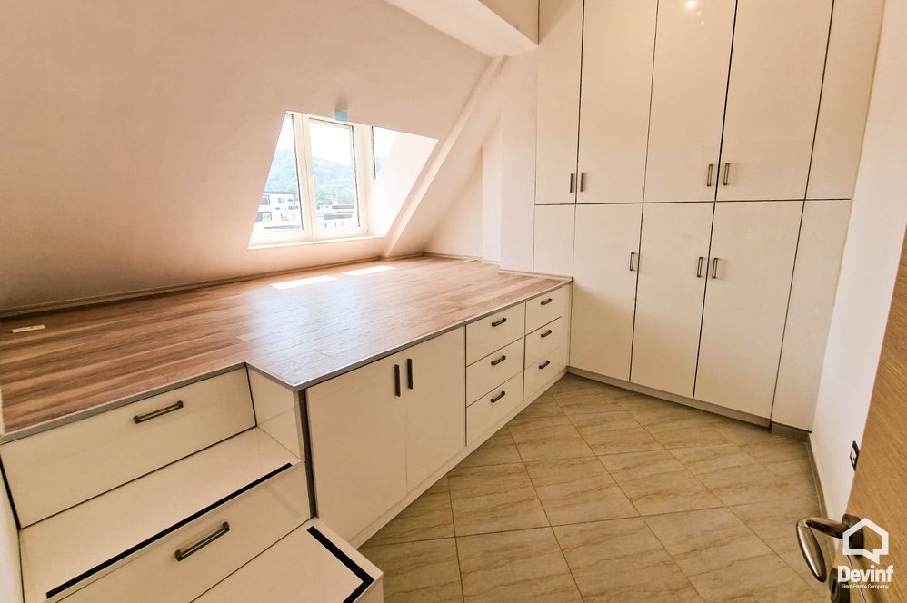 Tirane For Sale Apartment 2+1+A Hamdi Sina street, Dry Lake Apartment Residential Complex penthouse