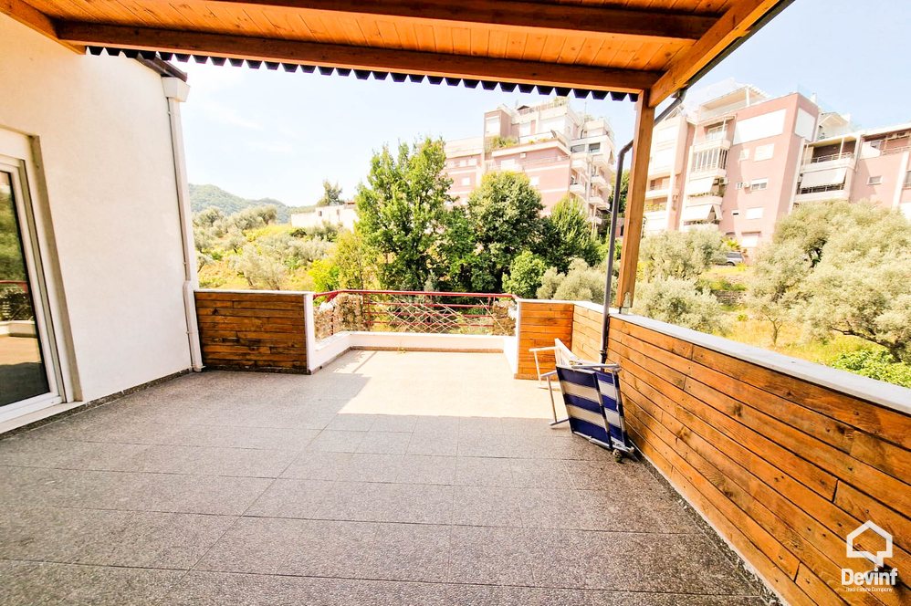 Tirane For Sale Apartment 2+1+A Hamdi Sina street, Dry Lake Apartment Residential Complex penthouse