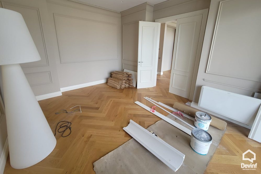 Tirane For Sale Villa Me shume se 4 dhoma Villa in the Farka area, only 5 kilometers from the center of Tirana Villa