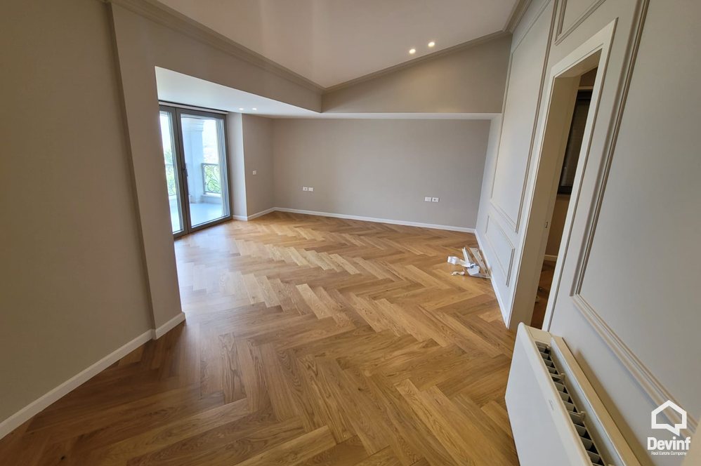 Tirane For Sale Villa Me shume se 4 dhoma Villa in the Farka area, only 5 kilometers from the center of Tirana Villa