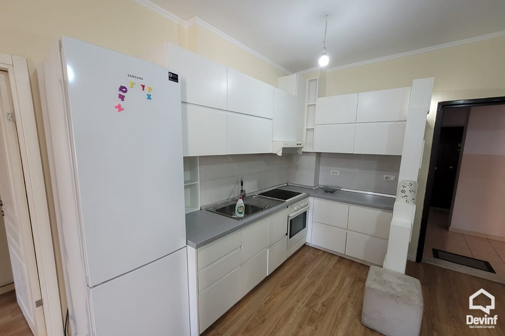 Tirane For Rent Apartment 2+1+A Barrikada Street Apartment