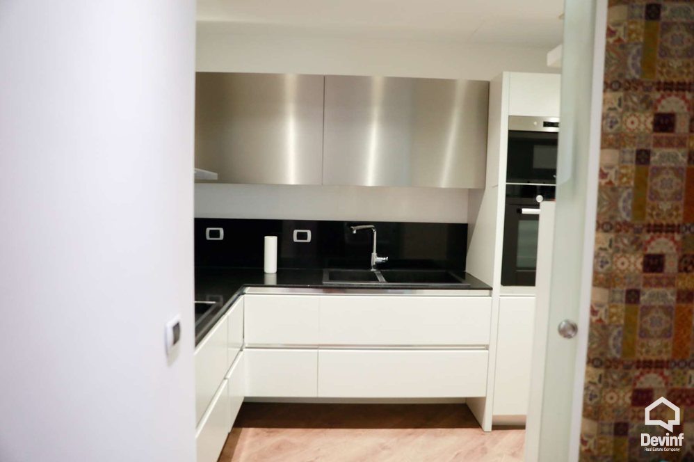 Tirane Qera Apartament 2+1+A Apartament ne qender te Tiranes apartament