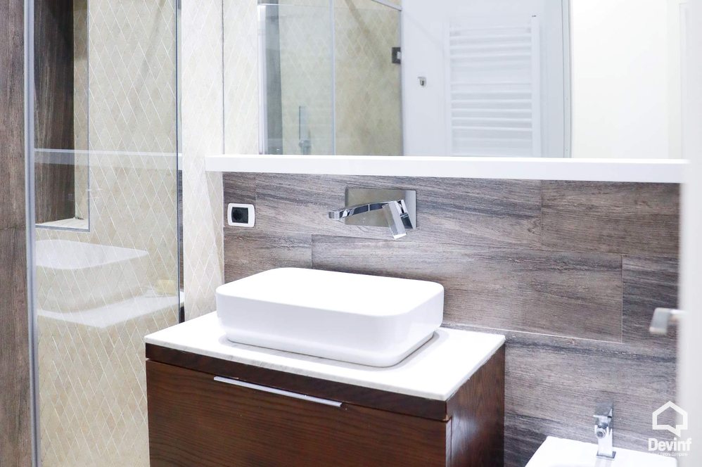 Tirane Qera Apartament 2+1+A Apartament ne qender te Tiranes apartament