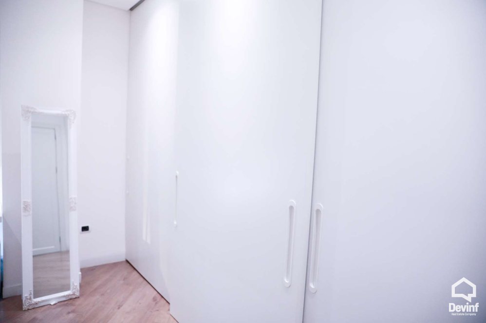 Tirane Qera Apartament 2+1+A Apartament ne qender te Tiranes apartament