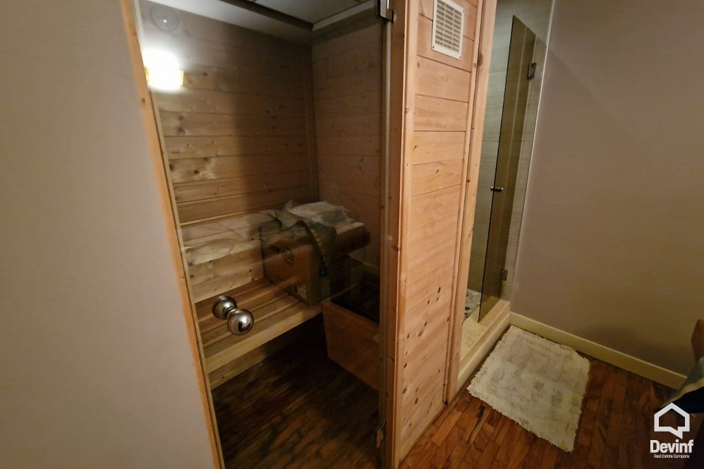 Tirane For Sale Apartment  Ferit Xhajko Street Office qender estetike qender masazhi spa klinike dentare Klinike Fizioterapie