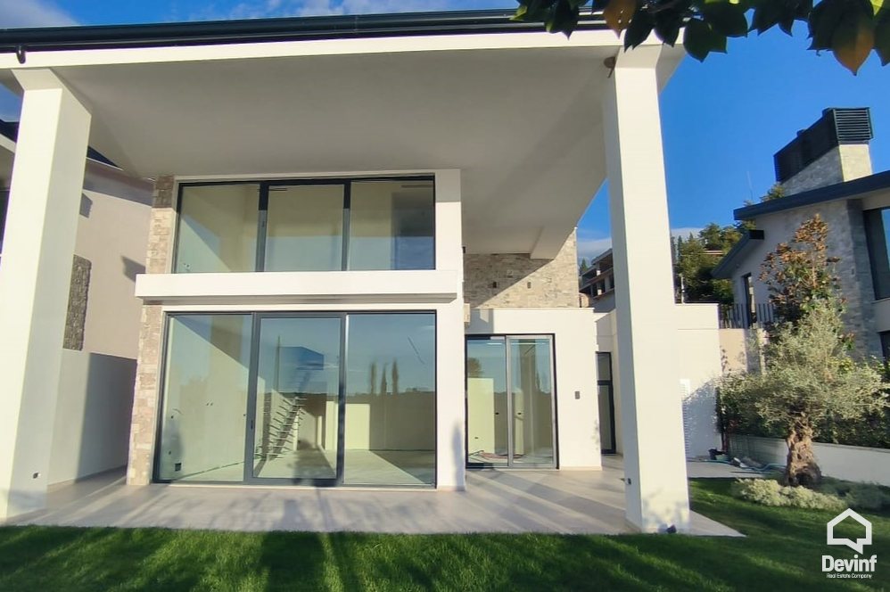 Tirane For Sale Villa   Liqeni i Farkes Villa Residential Complex liqeni i Farkes