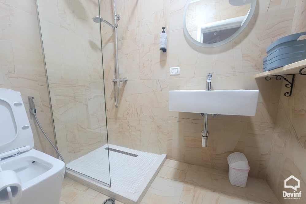 Tirane Qera Apartament 2+1 Apartament ne qender te Tiranes apartament Booking/AirBnB