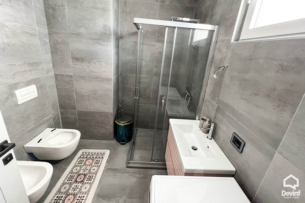 Tirane For Sale Apartment 2+1+A Dry Lake, near the Radisson Collection Hotel Apartment