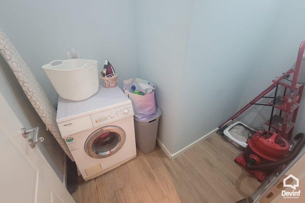 Tirane Qera Apartament 1+1 Apartament prane Qendres Globe ne Rr. Kavajes apartament kat vile