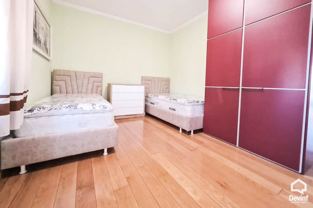 Tirane Shitje Apartament 2+1+A Rruga Emin Duraku, prane Stadiumit Dinamo apartament