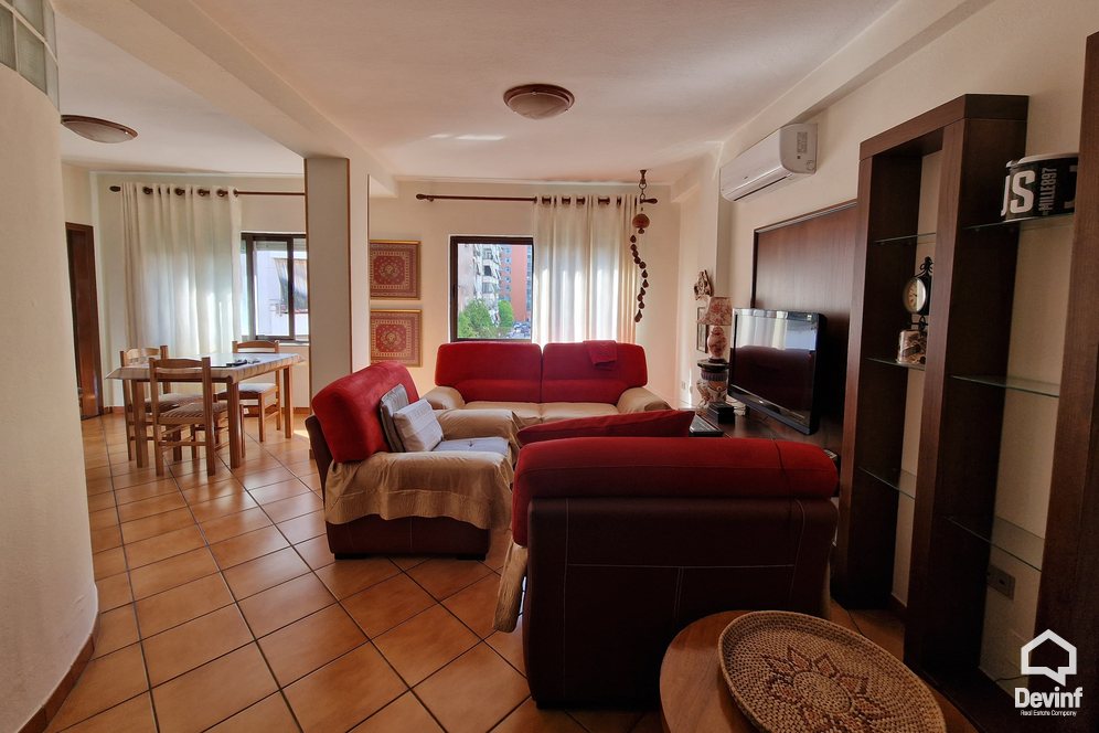Tirane Shitje Apartament 2+1 Rruga Margarita Tutulani apartament