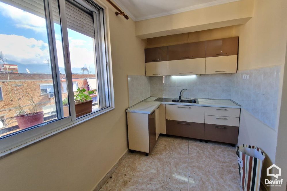 Tirane Shitje Apartament 2+1+A Rruga Ali Demi, prane shkolles Kushtrimi i Lirise apartament
