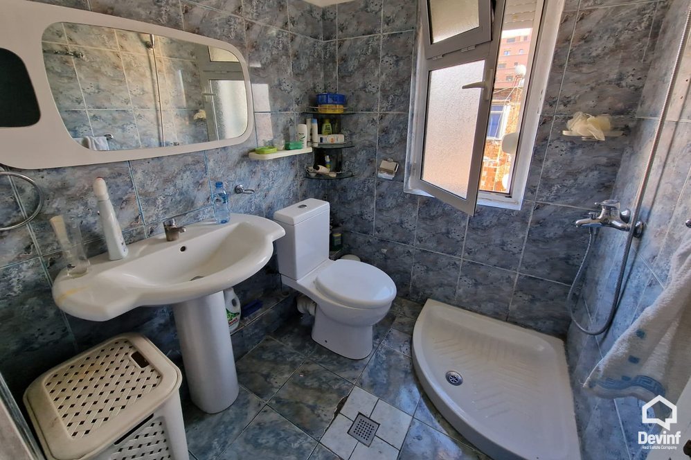 Tirane Shitje Apartament 2+1+A Rruga Ali Demi, prane shkolles Kushtrimi i Lirise apartament