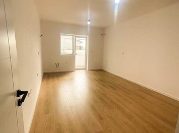 Apartament Shitje Rruga Ferit Xhajko, prane ish Restorant Durresi