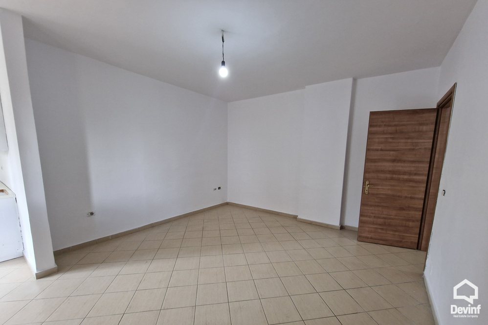 Tirane Shitje Apartament 1+1 Rruga Don Bosko apartament zyre Booking/AirBnB