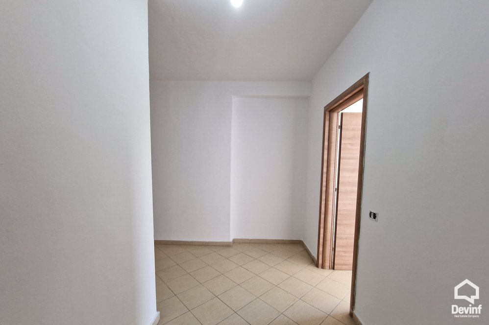 Tirane Shitje Apartament 1+1 Rruga Don Bosko apartament zyre Booking/AirBnB