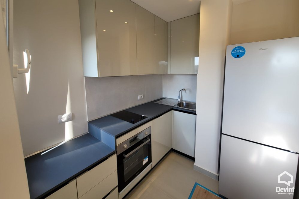 Tirane Qera Apartament 1+1+A Apartament tek Pazari i Ri apartament