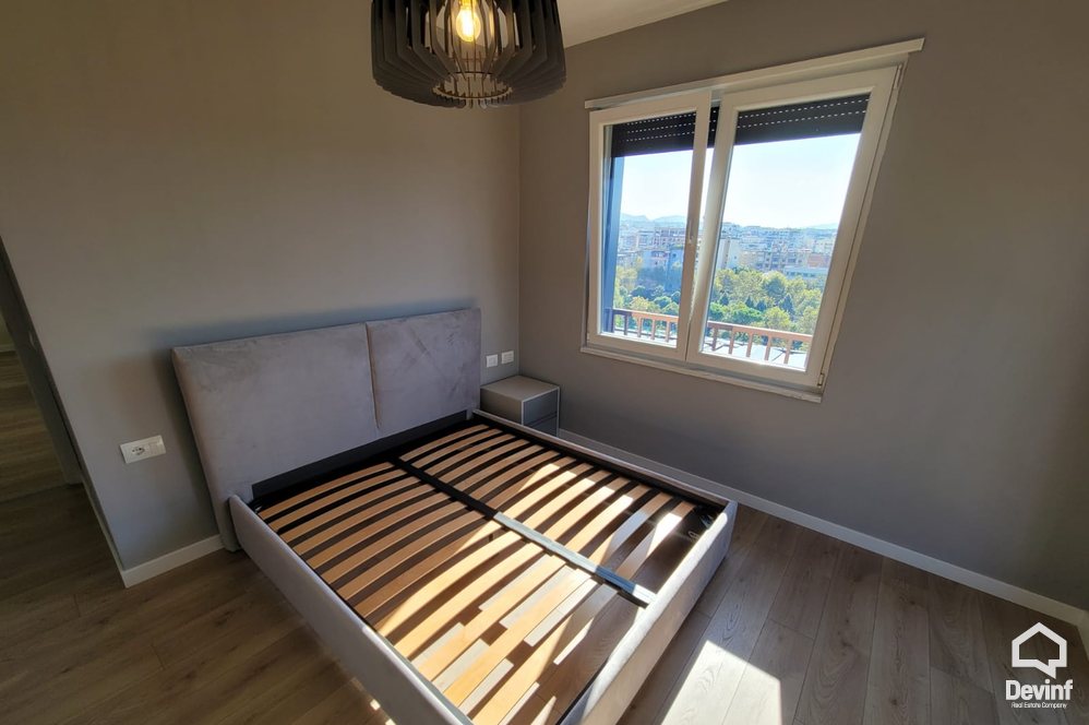 Tirane Qera Apartament 1+1+A Apartament tek Pazari i Ri apartament