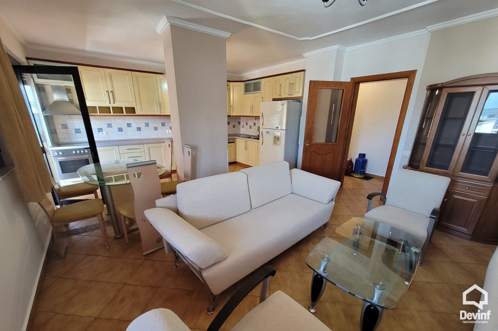 Tirane Qera Apartament 2+1 Apartament ne Rr. Myslym Shyri apartament