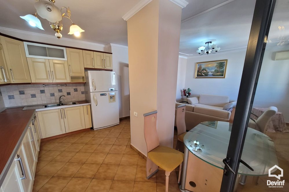 Tirane Qera Apartament 2+1 Apartament ne Rr. Myslym Shyri apartament