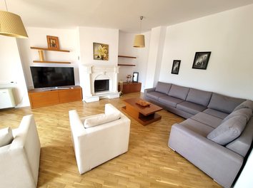 Apartament Qera Apartament papafingo ne zonen e Liqenit te Tiranes