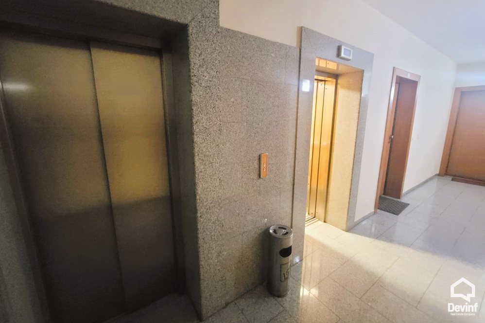 Tirane Qera Apartament 2+1  zyre