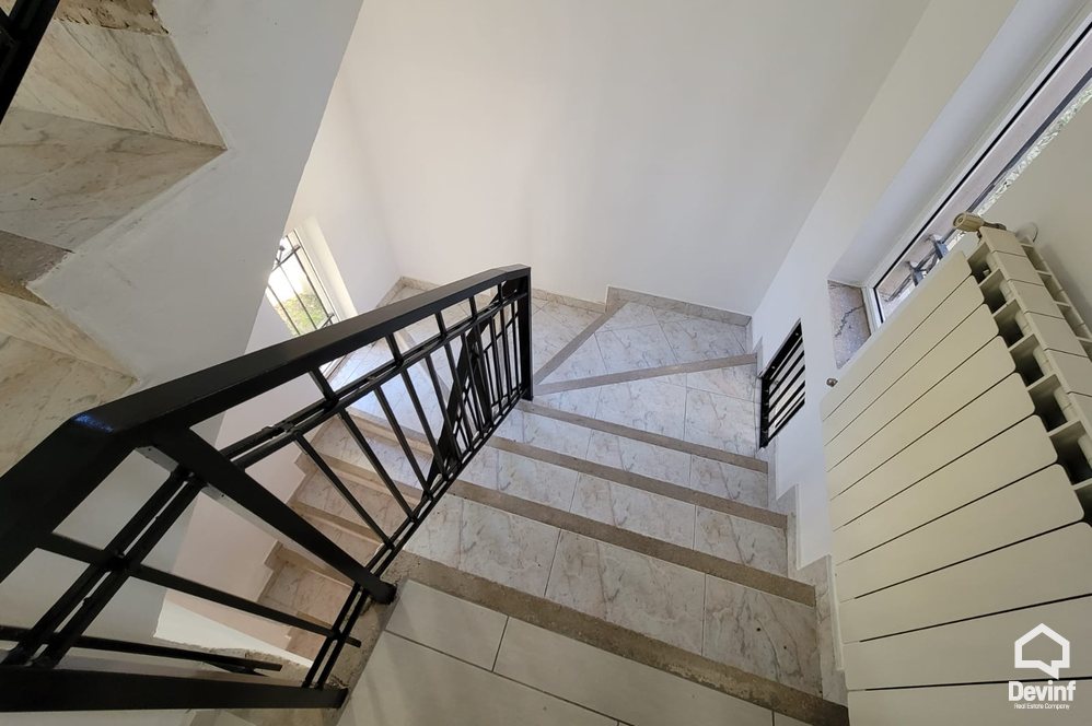 Tirane Qera Vile Me shume se 4 dhoma Vile e kendshme ne zonen e vilave, Selite  vile Residence
