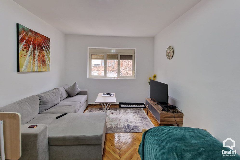 Tirane For Sale Apartment 2+1 Kavaja street, near the Skanderbeg Square Apartment Booking/AirBnB