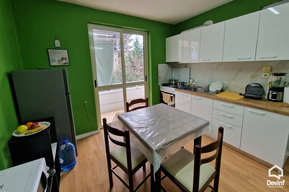 Tirane Shitje Apartament 2+1 Rruga e Kavajes, prane Bankes se Shqiperise apartament Booking/AirBnB