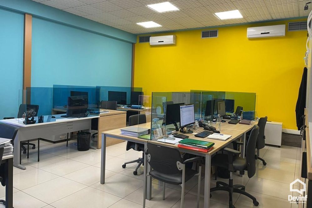 Tirane For Rent Office  Office 222.5 m2 in the Blloku area Office qender estetike klinike spitalore spa klinike dentare call center