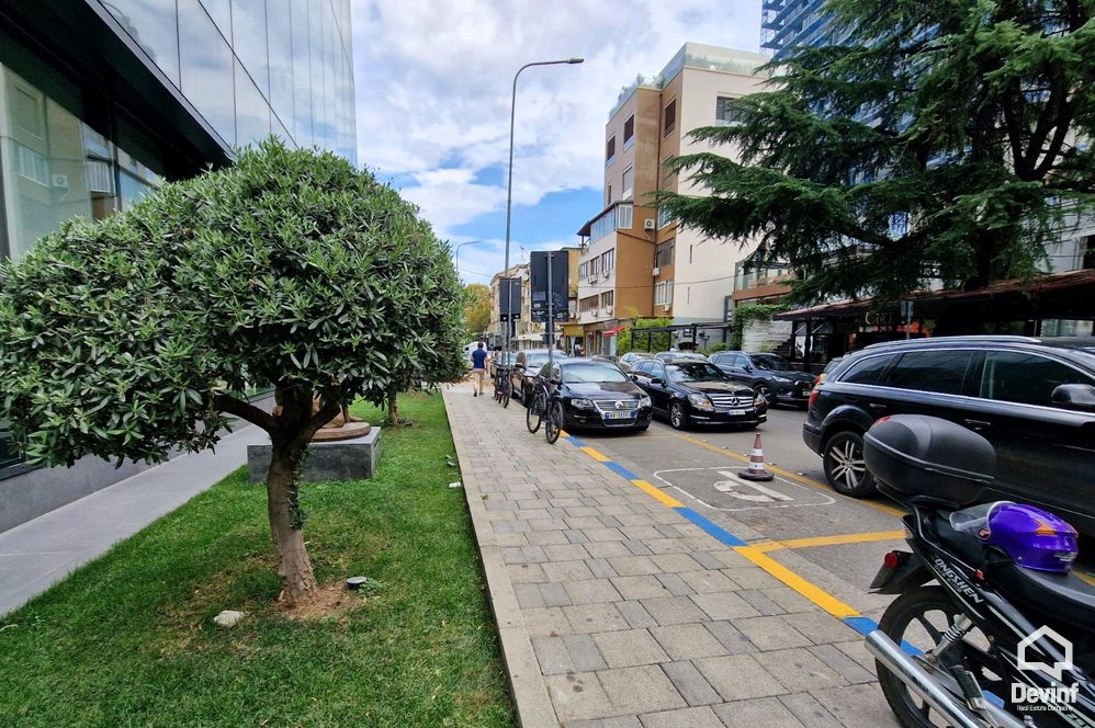 Tirane For Sale Shop  Vaso Pasha street, former Blloku area Shop show room Office