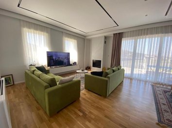 Apartament Shitje Secret Garden Residence, prane Qendres Tregtare TEG