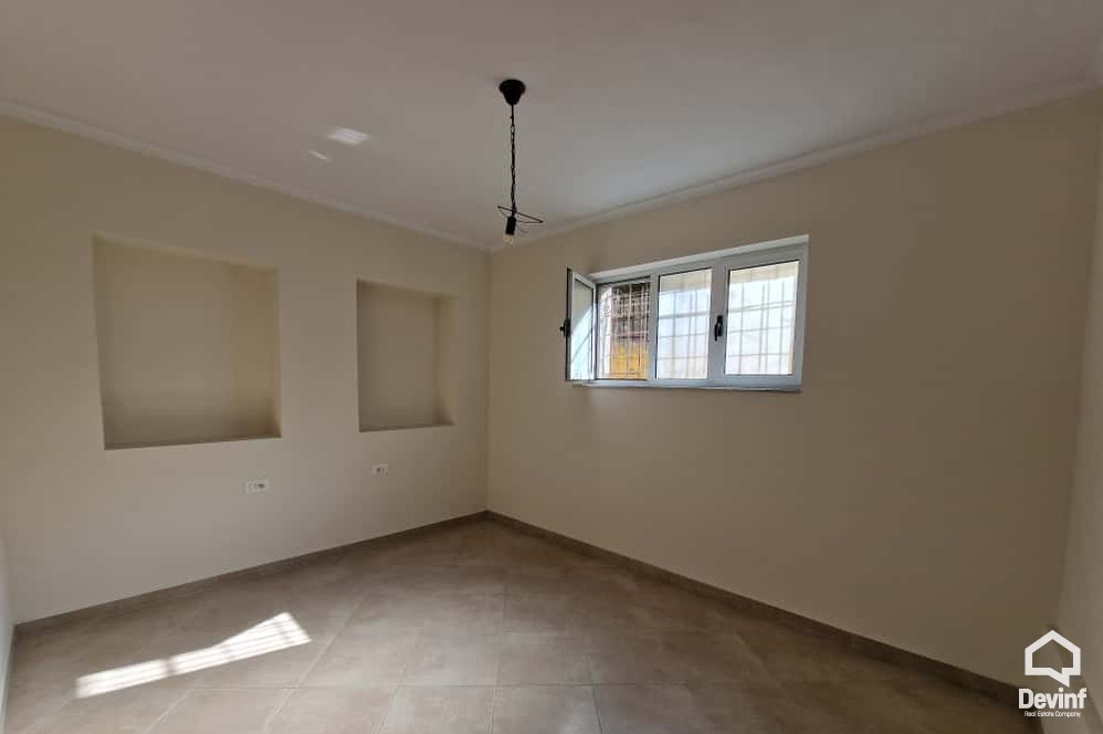 Tirane For Sale Apartment 2+1 Qemal Stafa street Apartment Booking/AirBnB apartament me oborr klinike