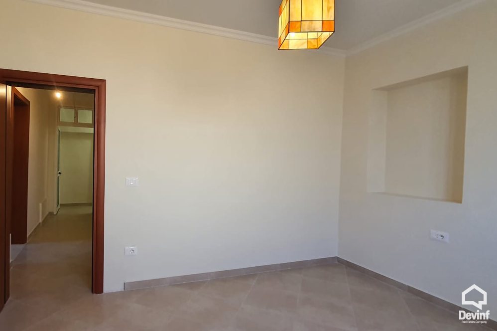 Tirane For Sale Apartment 2+1 Qemal Stafa street Apartment Booking/AirBnB apartament me oborr klinike