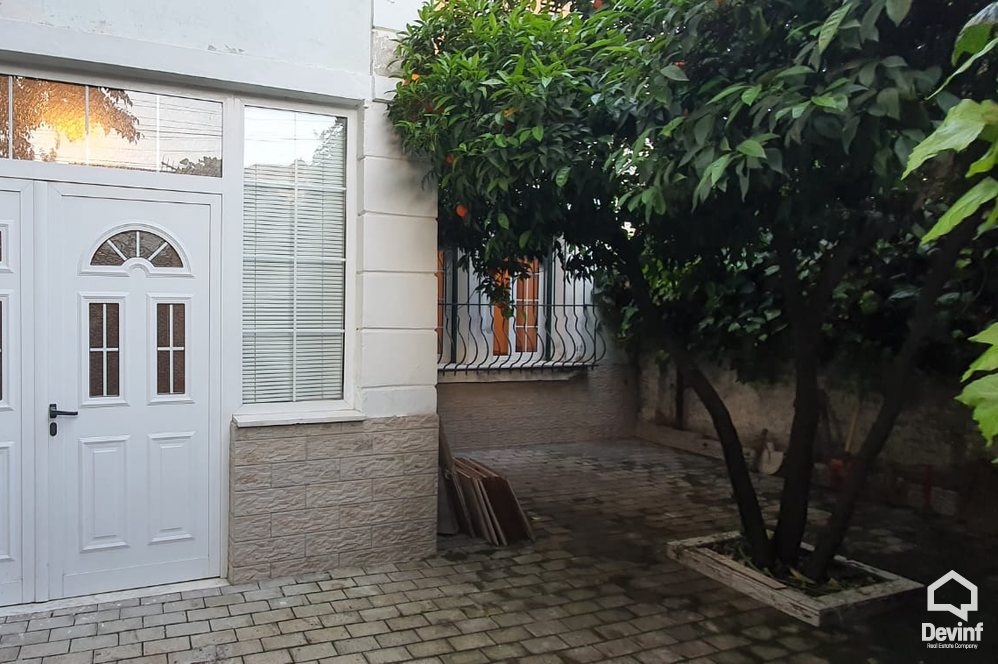Tirane For Sale Apartment 2+1 Qemal Stafa street Apartment Booking/AirBnB apartament me oborr klinike
