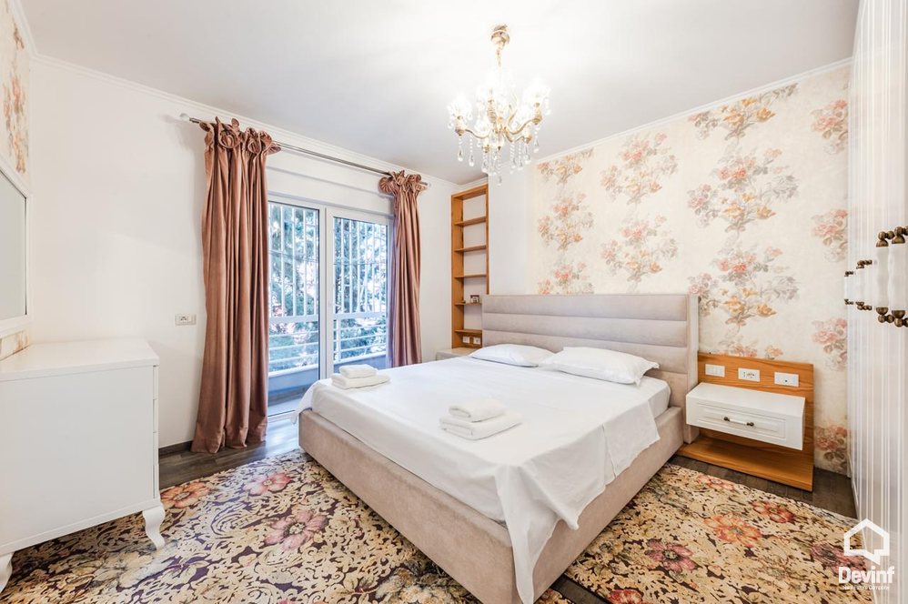 Tirane Qera Apartament 2+1 Apartament ne zonen e Liqenit te Tiranes apartament