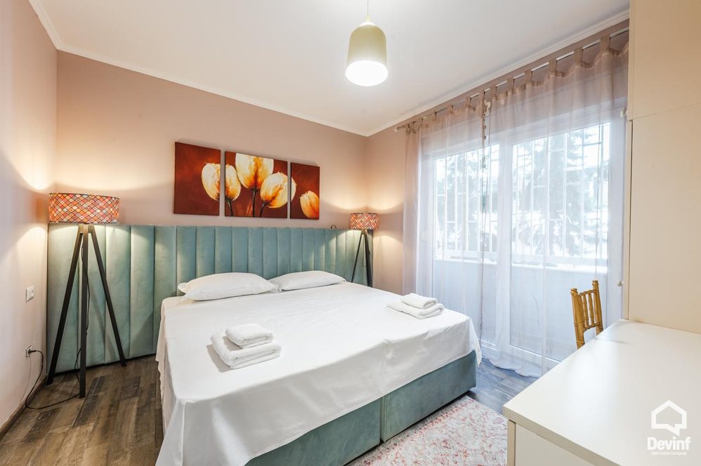Tirane Qera Apartament 2+1 Apartament ne zonen e Liqenit te Tiranes apartament