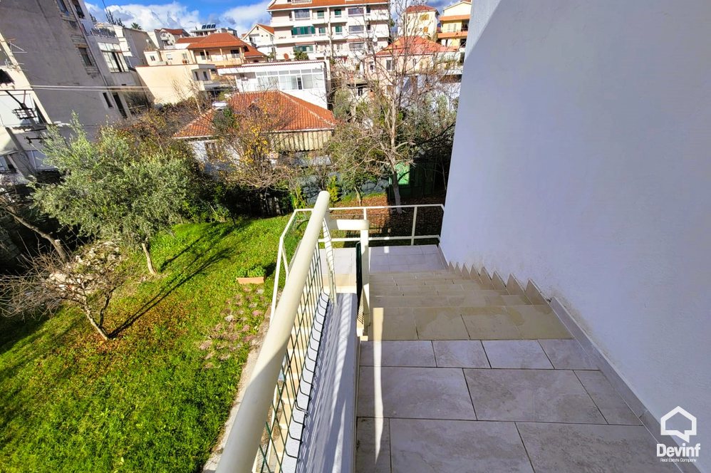 Tirane For Rent Apartment 3+1 Apartment in a villa located in the Student City area Villa Floor