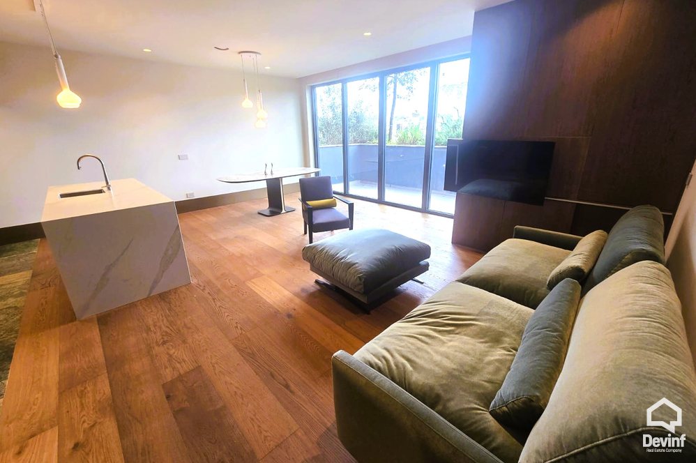 Tirane Qera Apartament 3+1 Aparatament luksoz në zonën pranë Stadiumit Air Albania apartament Residence