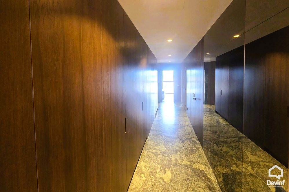 Tirane Qera Apartament 3+1 Aparatament luksoz në zonën pranë Stadiumit Air Albania apartament Residence