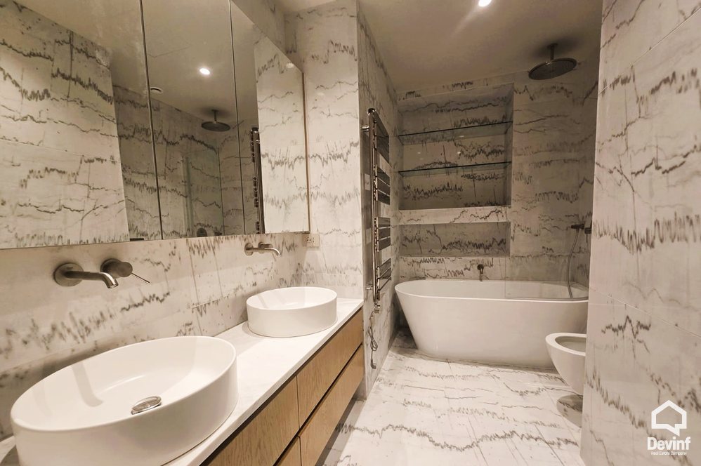 Tirane Qera Apartament 3+1 Aparatament luksoz në zonën pranë Stadiumit Air Albania apartament Residence